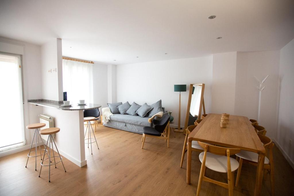 Apartamentos Tiu Enrique 4 Piso Onís エクステリア 写真