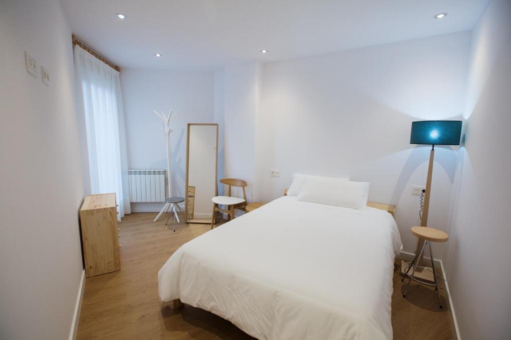 Apartamentos Tiu Enrique 4 Piso Onís エクステリア 写真